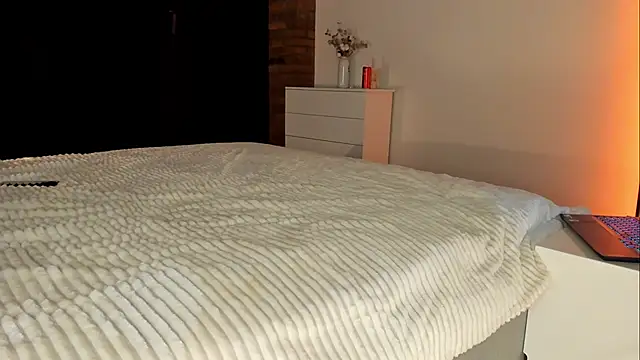 Rachel Rey online show from 11/28/25, 06:30