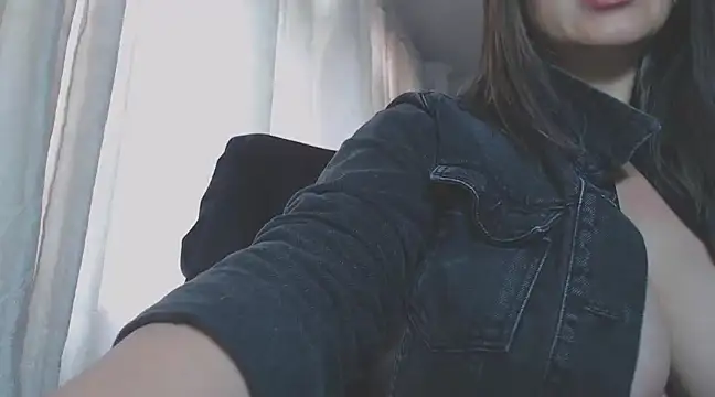 Snapshot of Sattine chatting on 12/01/24, 04:34 Sattine online show from 12/01/24, 04:34