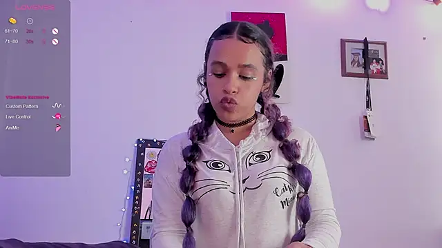 Lips SaraSofia2 online show from 09/30/25, 02:28