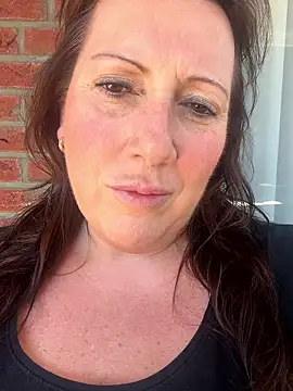 xsexycurvymilf online show from 04/08/26, 11:33