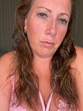 xsexycurvymilf online show from 07/08/26, 02:07