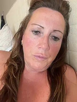 xsexycurvymilf online show from 07/17/26, 03:20