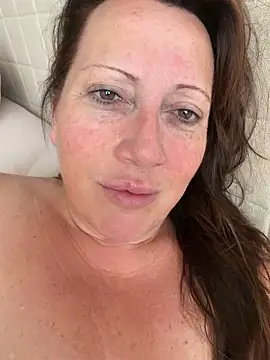 xsexycurvymilf online show from 05/24/26, 07:08