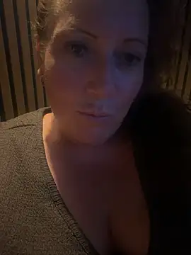 xsexycurvymilf online show from 07/10/26, 08:31