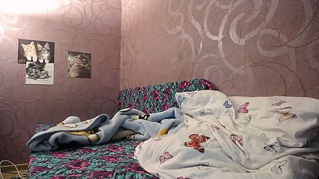 Snapshot of Fire__Foxx chatting on 12/05/24, 02:28 Fire Foxx online show from 12/05/24, 02:28