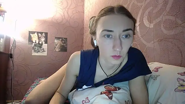 Snapshot of Fire__Foxx chatting on 12/06/24, 12:33 Fire Foxx online show from 12/06/24, 12:33