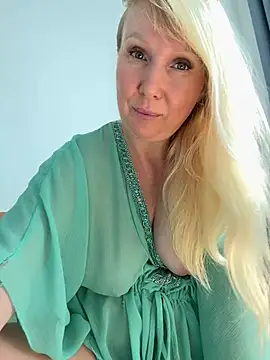 EmmaInLove23 online show from 02/27/26, 02:34