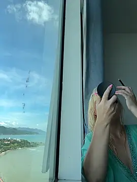 EmmaInLove23 online show from 10/23/25, 02:10