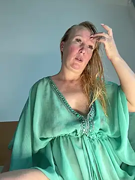 EmmaInLove23 online show from 02/26/26, 02:11