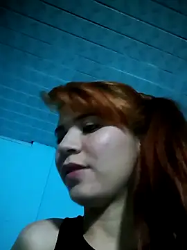 Snapshot of hanaa_18 chatting on 12/04/24, 11:08 hanaa 18 online show from 12/04/24, 11:08