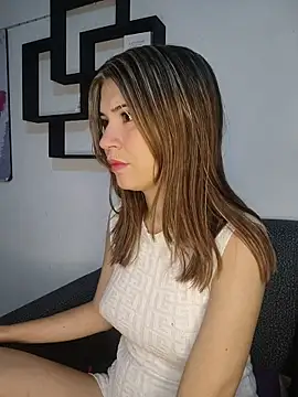 hanaa 18 online show from 11/15/25, 10:08