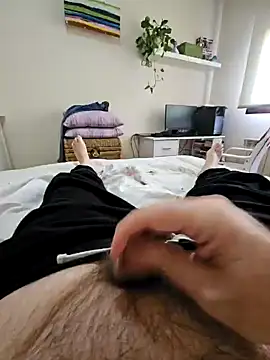 hotdog4you2 online show from 12/15/24, 10:39