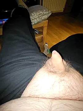 Snapshot of hotdog4you2 chatting on 03/03/26, 10:50 hotdog4you2 online show from 03/03/26, 10:50