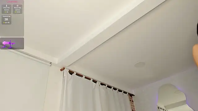 sara evans02 online show from 12/17/25, 02:05