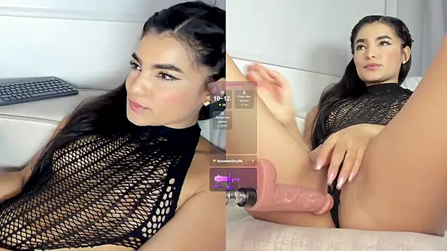 sara evans02 online show from 11/17/25, 02:04