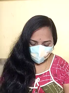 Snapshot of Susma-Telugu chatting on 01/24/25, 06:35 Susma-Telugu online show from 01/24/25, 06:35