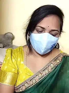 Snapshot of Susma-Telugu chatting on 12/18/24, 05:10 Susma-Telugu online show from 12/18/24, 05:10