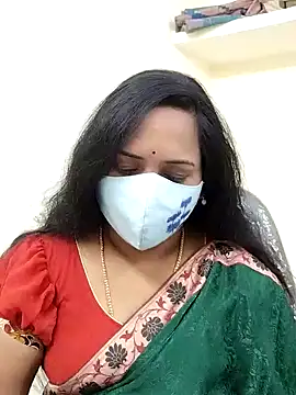 Snapshot of Susma-Telugu chatting on 12/19/24, 04:45 Susma-Telugu online show from 12/19/24, 04:45