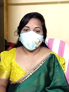 Snapshot of Susma-Telugu chatting on 09/11/25, 05:46 Susma-Telugu online show from 09/11/25, 05:46