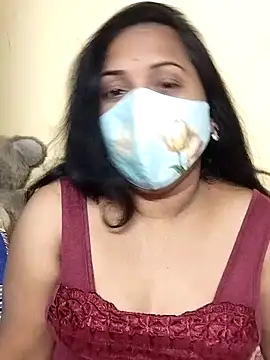 Snapshot of Susma-Telugu chatting on 01/25/25, 05:40 Susma-Telugu online show from 01/25/25, 05:40