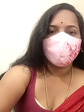 Snapshot of Susma-Telugu chatting on 12/13/24, 10:30 Susma-Telugu online show from 12/13/24, 10:30