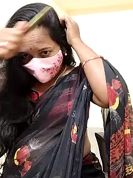 Snapshot of Susma-Telugu chatting on 01/29/25, 09:33 Susma-Telugu online show from 01/29/25, 09:33