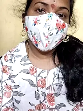 Snapshot of Susma-Telugu chatting on 02/26/25, 07:42 Susma-Telugu online show from 02/26/25, 07:42