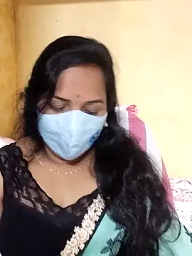 Snapshot of Susma-Telugu chatting on 10/29/25, 04:44 Susma-Telugu online show from 10/29/25, 04:44