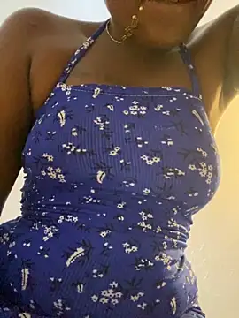 Dellah26 online show from 11/28/25, 10:48