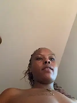 Dellah26 online show from 02/12/26, 01:55