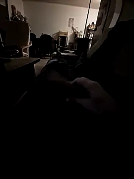 Snapshot of MarkBigDick35 chatting on 03/20/25, 05:02 MarkBigDick35 online show from 03/20/25, 05:02