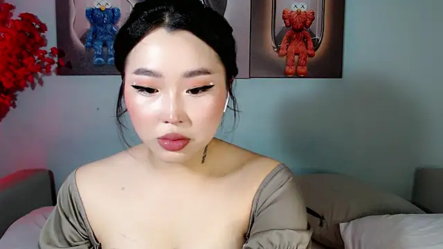 Snapshot of ichiben chatting on 02/23/25, 02:07 ichiben online show from 02/23/25, 02:07