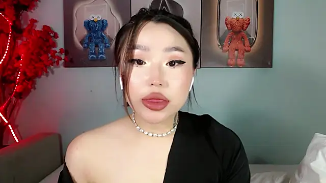 Snapshot of ichiben chatting on 02/10/25, 08:31 ichiben online show from 02/10/25, 08:31