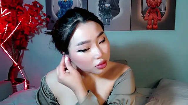 Snapshot of ichiben chatting on 03/22/25, 01:54 ichiben online show from 03/22/25, 01:54