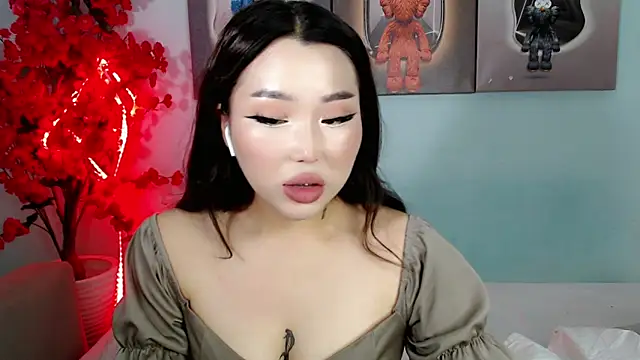 Snapshot of ichiben chatting on 10/14/25, 09:15 ichiben online show from 10/14/25, 09:15