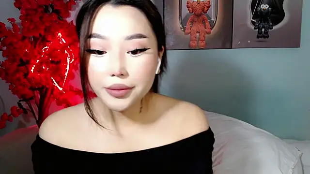 Snapshot of ichiben chatting on 10/29/25, 06:29 ichiben online show from 10/29/25, 06:29