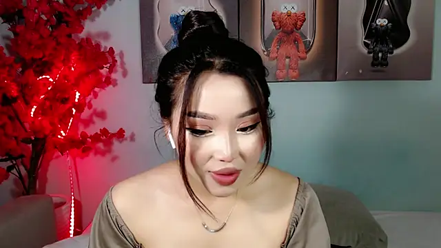 Snapshot of ichiben chatting on 09/26/25, 10:05 ichiben online show from 09/26/25, 10:05