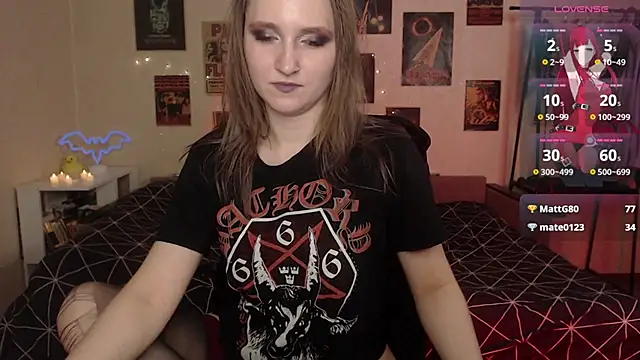 Snapshot of Viper_kiss chatting on 02/24/25, 06:26 Viper kiss online show from 02/24/25, 06:26