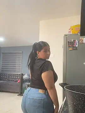 valentinesexx online show from 12/24/24, 07:22