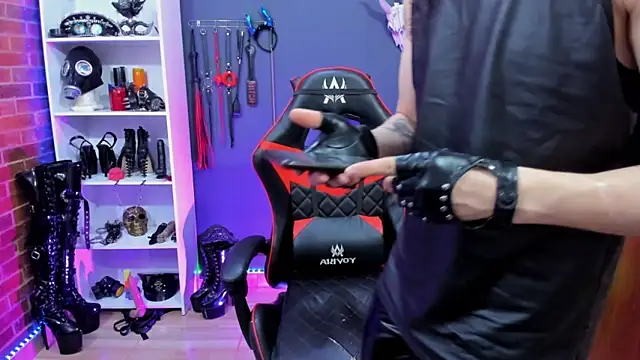 daven56 online show from 12/16/25, 07:18