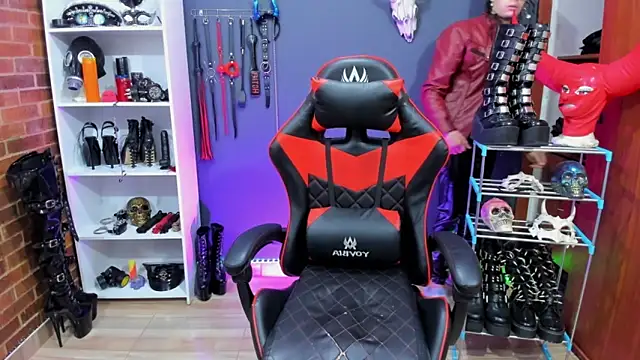 daven56 online show from 11/21/25, 02:27