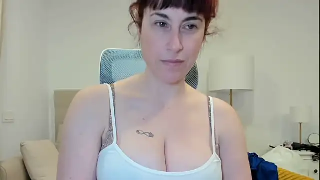 emmita69  online show from 02/26/26, 02:22