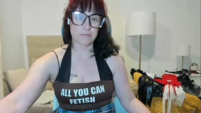 emmita69  online show from 02/20/26, 06:32