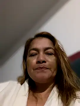 Snapshot of Jlo_69 chatting on 10/09/25, 04:24 Jlo 69 online show from 10/09/25, 04:24