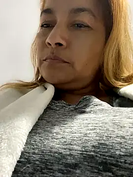 Snapshot of Jlo_69 chatting on 09/19/25, 05:22 Jlo 69 online show from 09/19/25, 05:22