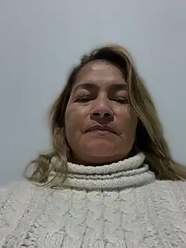 Snapshot of Jlo_69 chatting on 03/14/25, 03:26 Jlo 69 online show from 03/14/25, 03:26