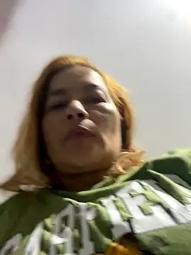 Snapshot of Jlo_69 chatting on 09/20/25, 03:22 Jlo 69 online show from 09/20/25, 03:22