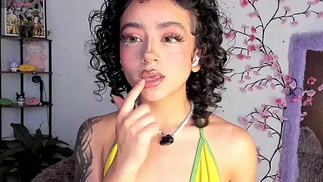 sami monroe online show from 04/14/26, 05:07