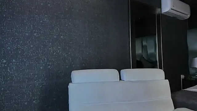 Amareto  online show from 04/01/26, 09:21