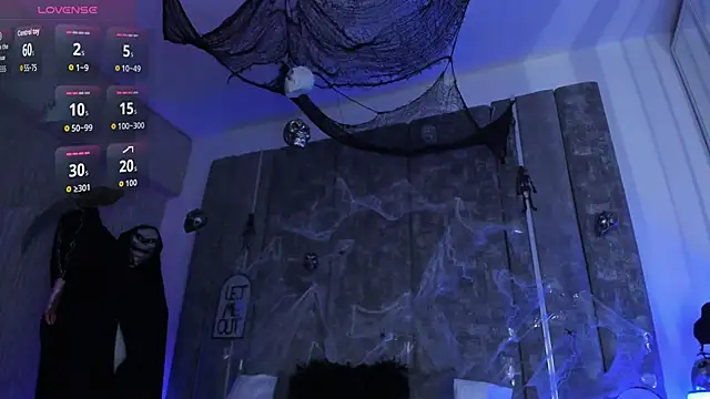 Amareto  online show from 10/31/25, 11:18